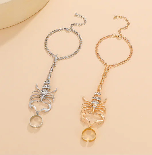 Exaggerated Scorpion Mitten Bracelet for Women