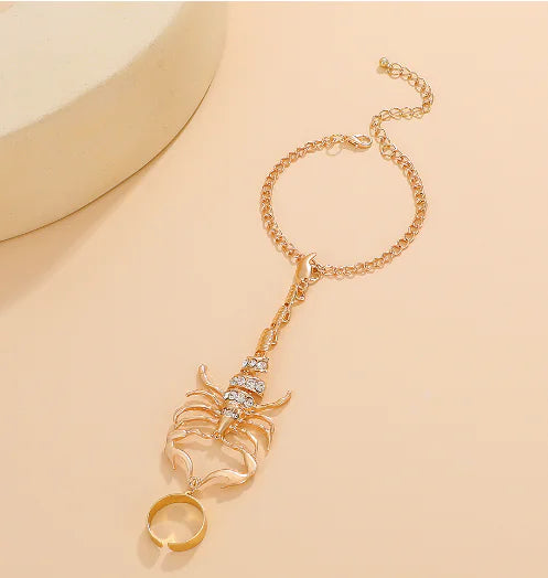 Exaggerated Scorpion Mitten Bracelet for Women